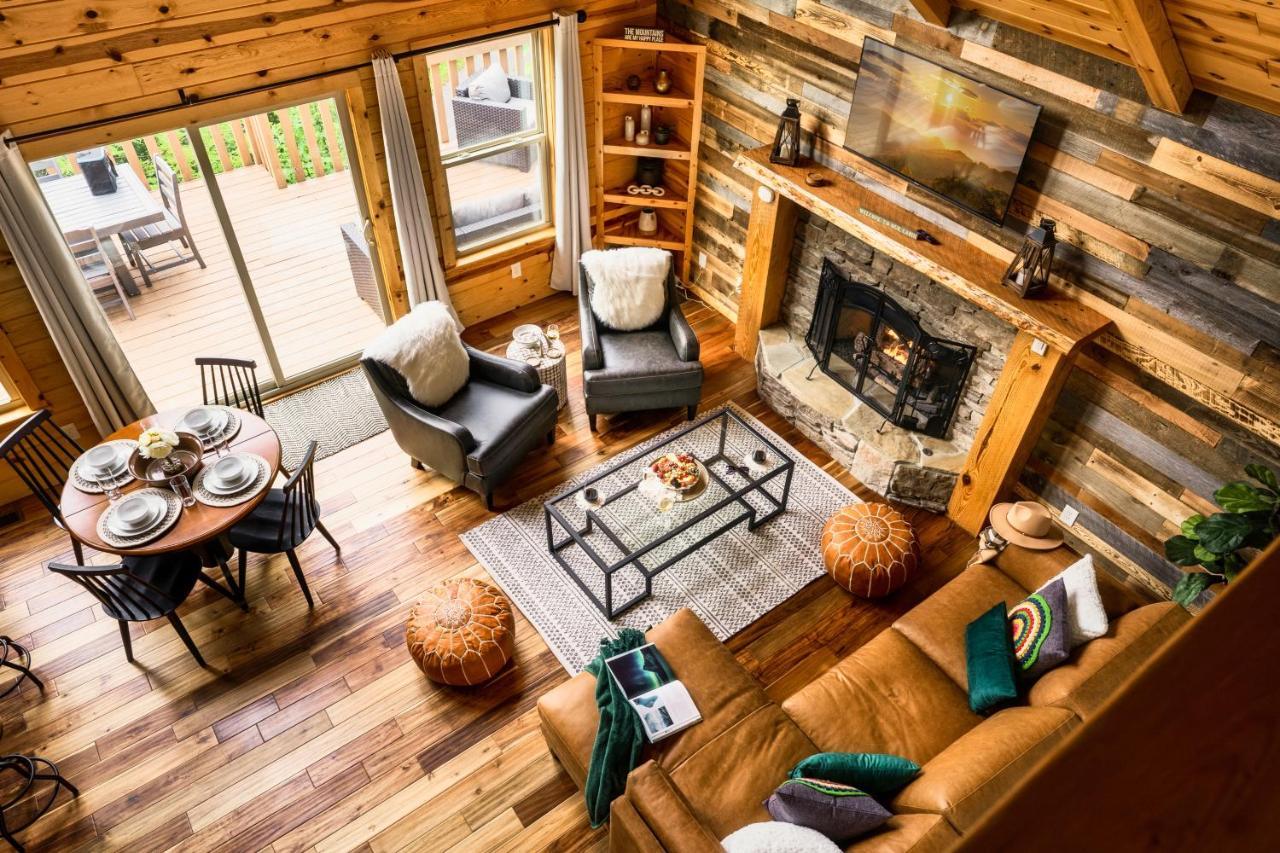 Mountainside - New Luxury Cabin-Fire Table-Hot Tub-3 Pools-Ps5-Bears Gatlinburg Exterior foto
